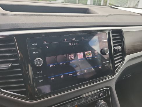 Used 2023 Volkswagen Atlas SE FWD image 20