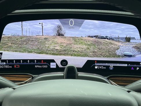 Used 2024 Cadillac Escalade ESV Premium Luxury w/ Performance Package image 36