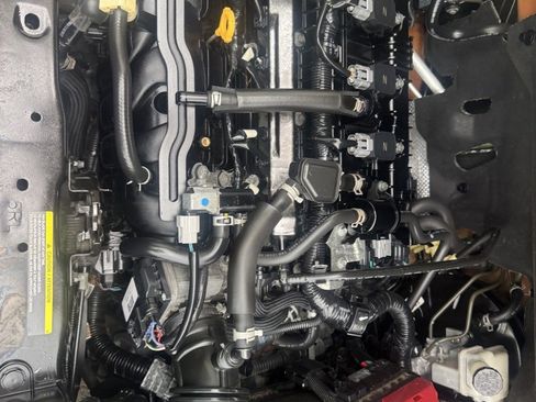 Used 2020 Nissan Kicks SR w/ SR Premium Package image 7