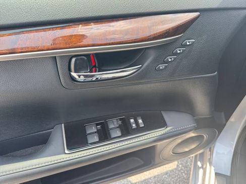 Used 2017 Lexus ES 350 FWD image 20
