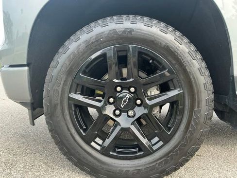 Used 2023 Chevrolet Silverado 1500 RST AWD/4WD image 14