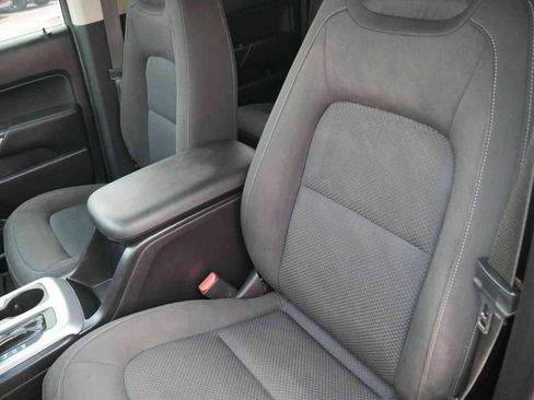 Used 2016 Chevrolet Colorado LT w/ LT Convenience Package AWD/4WD image 28