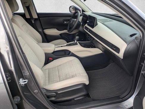 Certified 2026 Honda HR-V LX image 18