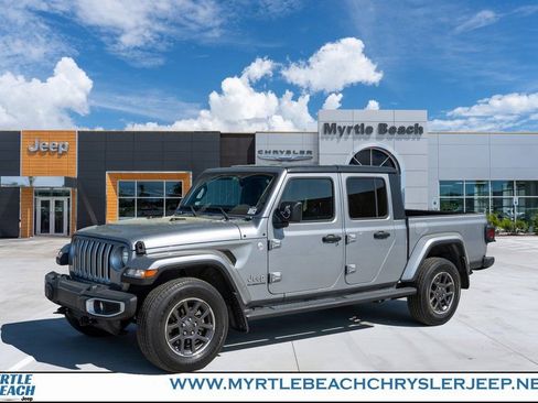 Certified 2021 Jeep Gladiator Overland w/ Popular Equipment Package image 1