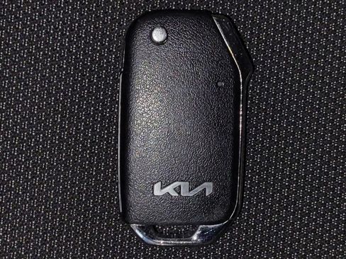 Used 2023 Kia Forte LXS FWD image 32