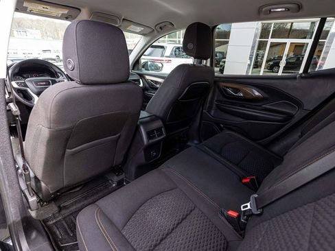 Used 2018 GMC Terrain SLE w/ Driver Convenience Package image 28