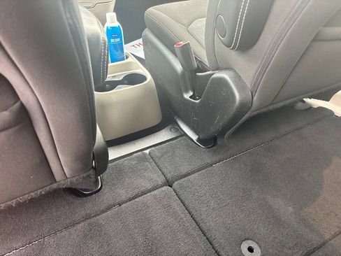 Used 2024 Chrysler Voyager LX FWD image 19