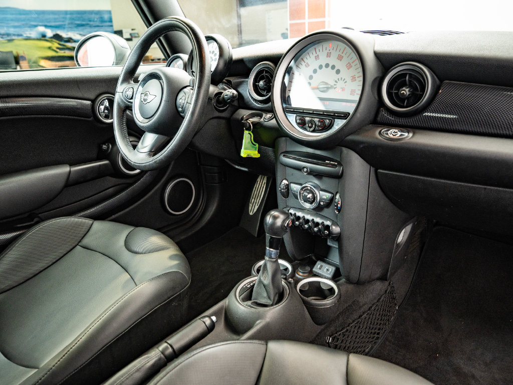 Used 2014 MINI Cooper S FWD image 42