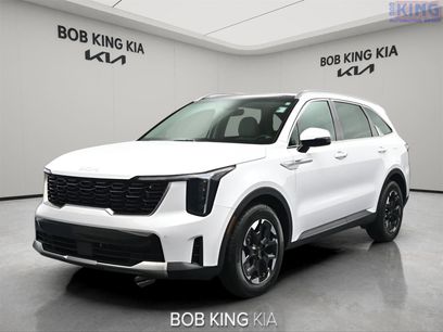 Used 2025 Kia Sorento S w/ Panoramic Sunroof Package