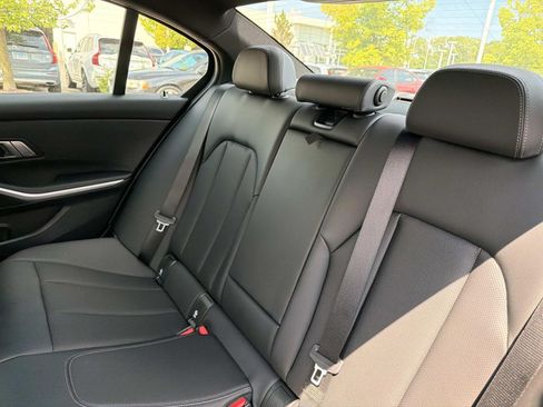 Certified 2023 BMW 330i xDrive Sedan w/ Premium Package AWD/4WD image 13