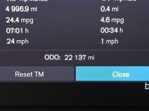 Used 2023 Volvo XC60 B5 Plus w/ Climate Package AWD/4WD image 21