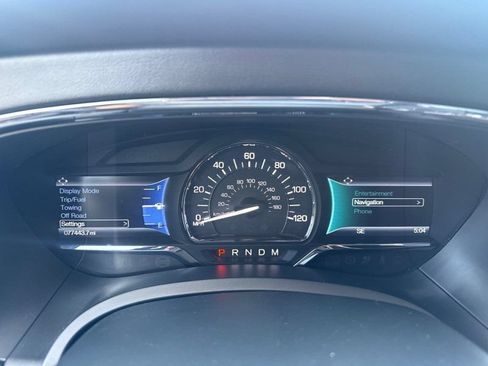 Used 2017 Lincoln Navigator L Select AWD/4WD image 24