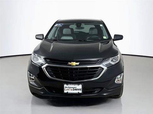 Used 2020 Chevrolet Equinox LS w/ LS Convenience Package FWD image 4