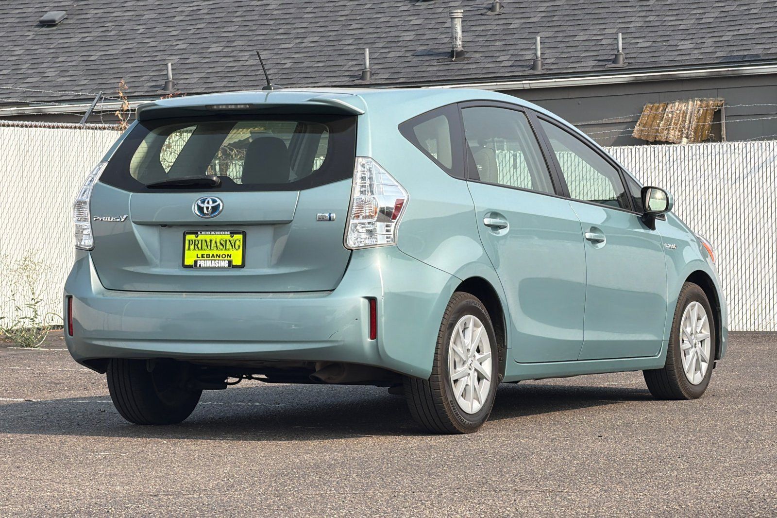 Used 2014 Toyota Prius V Three FWD image 4