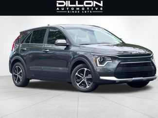 Used 2024 Kia Niro LX FWD 360° Tour