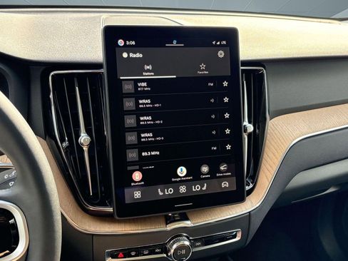 New 2026 Volvo XC60 T8 Plus w/ Protection Package Premier image 21