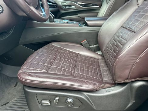 Used 2023 Cadillac Escalade Premium Luxury Platinum w/ LPO, Floor Liner Package image 9