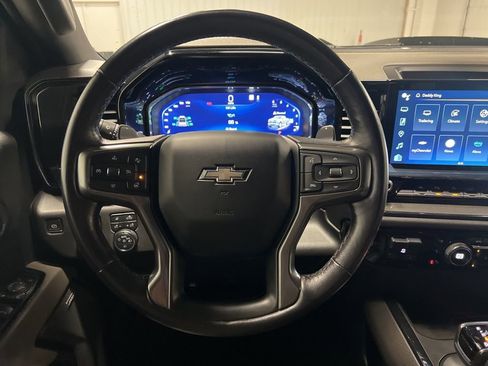 Certified 2022 Chevrolet Silverado 1500 ZR2 w/ Technology Package image 13