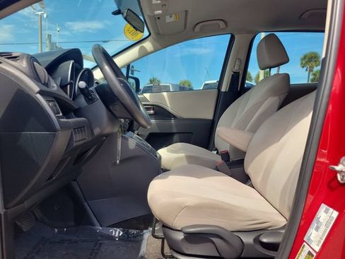 Used 2015 MAZDA MAZDA5 Sport FWD image 13