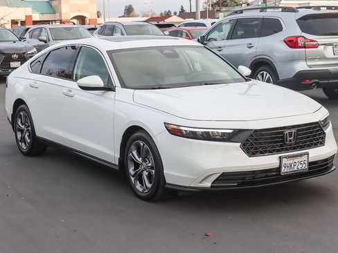 Used 2023 Honda Accord EX image 5