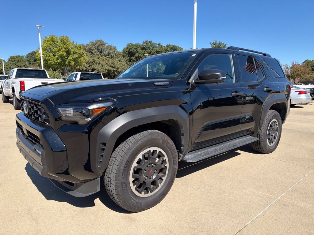 Certified 2025 Toyota 4Runner TRD Off-Road Premium AWD/4WD image 1