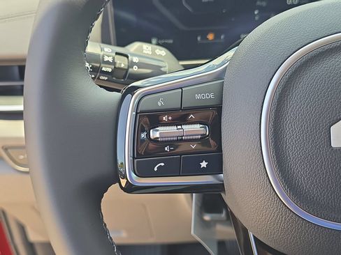 New 2026 Kia Carnival SX FWD image 32