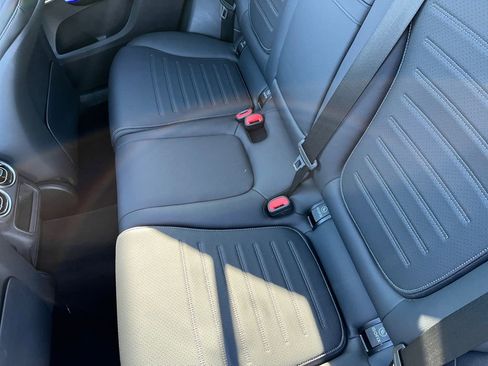 Certified 2023 Mercedes-Benz GLC 300 4MATIC image 13