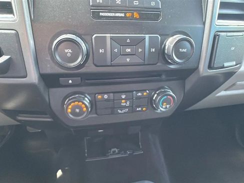 Used 2018 Ford F150 XLT RWD image 41