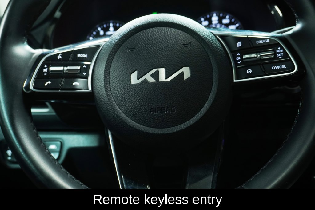Used 2022 Kia Seltos EX AWD/4WD image 5
