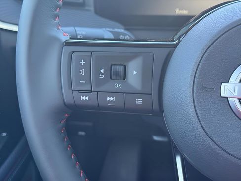 New 2026 Nissan Kicks SR FWD image 22