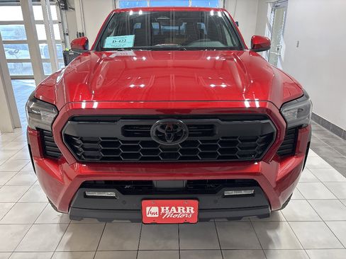 New 2026 Toyota Tacoma TRD Off-Road AWD/4WD image 6