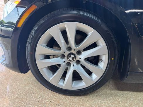 Used 2011 BMW 328i Convertible RWD image 26