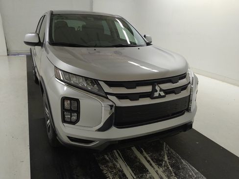 Used 2025 Mitsubishi Outlander Sport ES AWD/4WD image 14