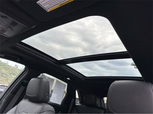 Certified 2024 Cadillac XT5 Premium Luxury image 7