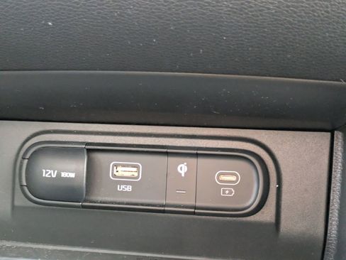 Certified 2025 Kia Sportage SX image 25