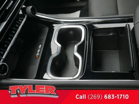 New 2026 Chevrolet Traverse High Country w/ LPO, Floor Liner Package image 40