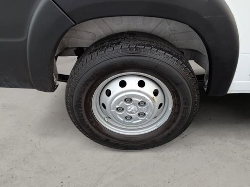 Used 2023 RAM ProMaster 2500 image 10