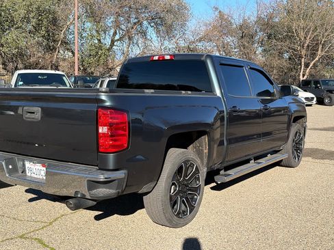 Used 2018 Chevrolet Silverado 1500 LT w/ LT Eassist Package image 5