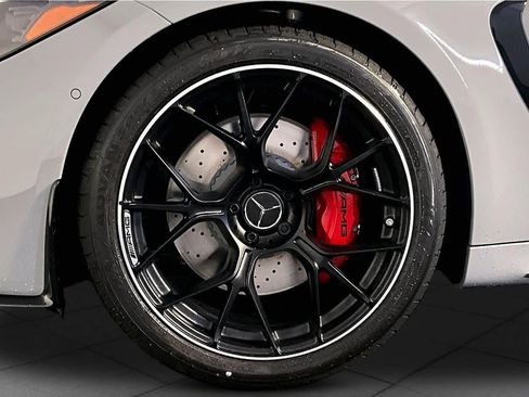 New 2026 Mercedes-Benz CLE 53 AMG 4MATIC Coupe image 17
