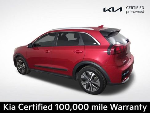 Certified 2022 Kia Niro EX FWD image 9