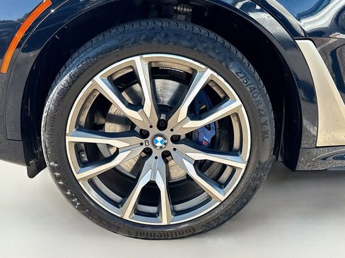 Used 2020 BMW X7 M50i image 45