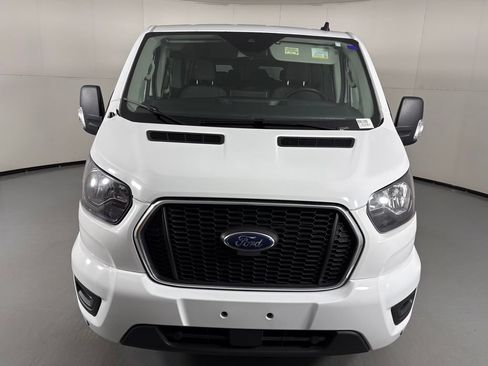 Used 2024 Ford Transit 350 XLT RWD image 3