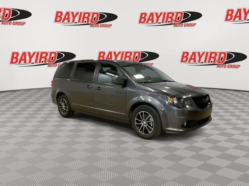 Used 2016 Dodge Grand Caravan SXT FWD image 2