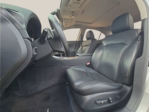 Used 2009 Lexus IS 250 RWD image 7