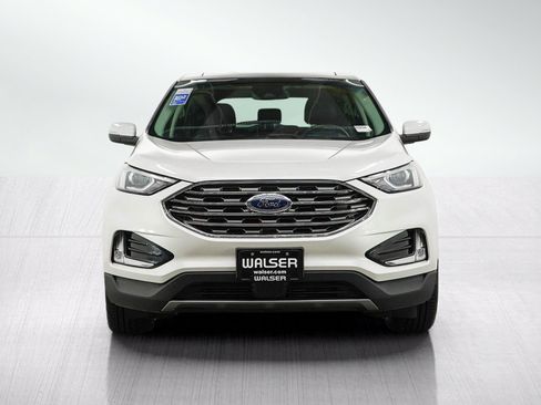 Used 2019 Ford Edge Titanium w/ Cold Weather Package AWD/4WD image 8