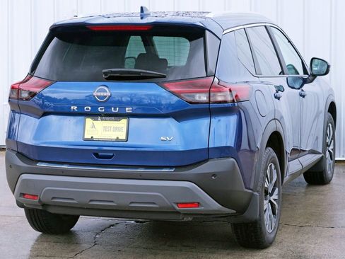 Used 2023 Nissan Rogue SV w/ SV Premium Package image 46