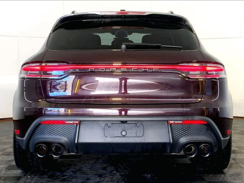Used 2023 Porsche Macan Turbo image 6