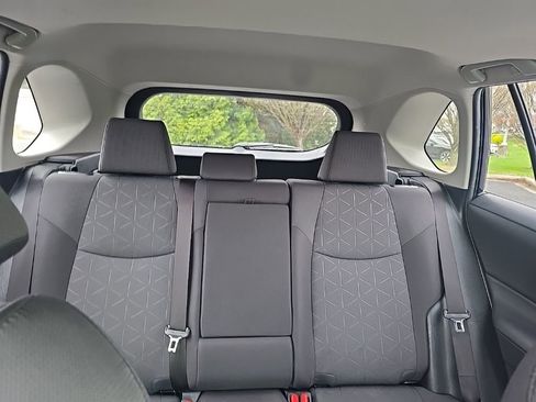 Used 2023 Toyota RAV4 XLE w/ Convenience Package image 12