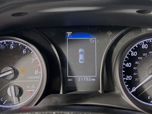 Used 2024 Toyota Camry SE image 22