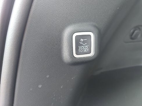 New 2026 Jeep Cherokee Limited image 75